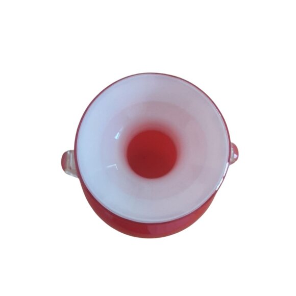 Franz Welz Czech Bohemian Red White Blown Glass Vase W/ Embossed Feather Handles - Picture 3 of 6